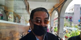 Llama abogado hacer valer amparo para no pagar a grúas que levantan autos.