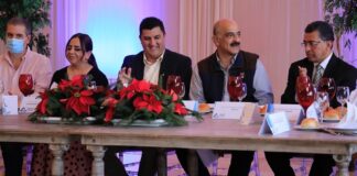 Asiste Presidente Municipal de Xalapa a Sesión de Consejo de la Canaco .