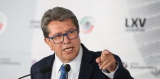 Ricardo Monreal solicita retomar relación con Perú para evitar callejones sin retorno .
