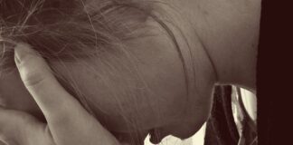 Adolescentes y jóvenes, víctimas de violencia psicológica #25N