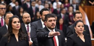 Con estudiantes y docentes, compromiso irrenunciable: SEV