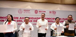 Develan placa al ser Córdoba un municipio con vocación turística .
