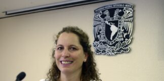 UNAM convoca a Yasmín Esquivel a exponer sus alegatos en defensa de la acusación de plagio