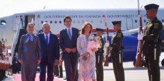 López Obrador recibe al Primer ministro de Canadá Justin Trudeau en el AIFA .