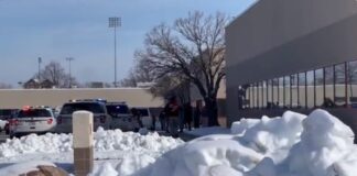 Dos estudiantes murieron y docente resultó herido por tiroteo en escuela de Iowa