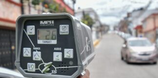 Llama Tránsito respetar límites de velocidad para evitar accidentes .