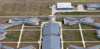 Asesor de Biden sostiene que cárceles de EUA cumplen con estándares Internacionales