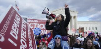 Recuerdan los 50 años de la legalización del derecho al aborto en EUA