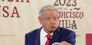 AMLO vuelve a acusar a Dina Boluarte, ahora de autoritaria y represora.