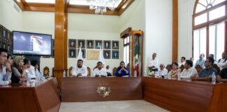 Atiende PMA y autoridades de Córdoba a habitantes de cuatro localidades por Centro de Transferencia