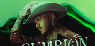 Christian Nodal le canta al amor y al despecho con “Un cumbión dolido” .