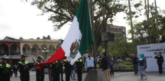 Conmemoran 109 Aniversario del Día del Ejército Mexicano en Córdoba .