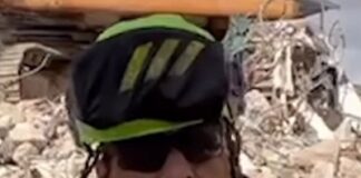 Edgar Martínez y Balam, de la Cruz Roja mexicana, rescataron una persona con vida #Turquía