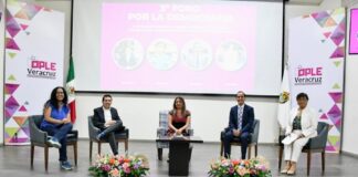 OPLE Veracruz sede del 3er Foro por la democracia .