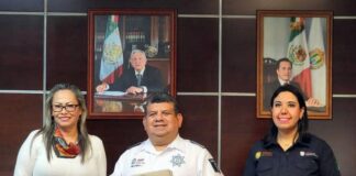 Realizó CEDH donación de material bibliográfico a SSP Veracruz