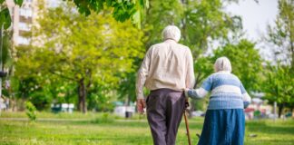 Senado quita trabas a poder cobrar la pensión que te dejó tu cónyuge .