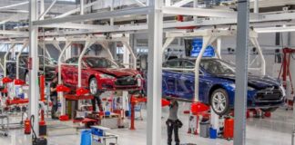 Tesla advierte o se instala en Nuevo León o se va a Indonesia.