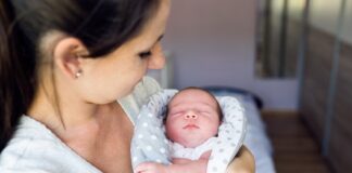 #EsLey : Amplían el periodo de lactancia de seis meses a dos años en el Senado