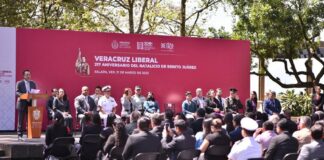 Participa Congreso en acto cívico alusivo al natalicio del presidente Benito Juárez¨.