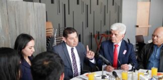 Senador Armenta plantea iniciativa para proteger a artistas .