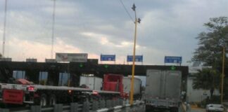 Carreteras y casetas .