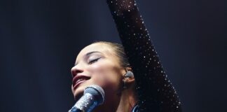 Emilia se apoderó del escenario en “Live Las Ventas” de Madrid