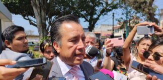 Cuitláhuac García niega acoso y red de trata en contra de mujeres policías en Veracruz .