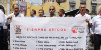 Taxistas demandan homologar ley de movilidad con Seguridad Vial.