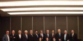 Monreal y CCE dialogan para buscar crecimiento económico.