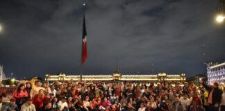 Andrés Manuel y Rocío .