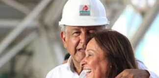 El apapacho a Rocío Nahle el 18 de Marzo .