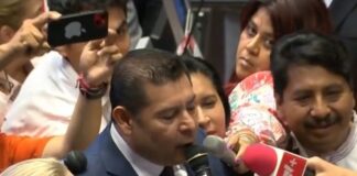 Alejandro Armenta abre sesión ordinaria en Senado y declara receso; van a sede alterna