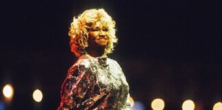 Musical de la inmortal Celia Cruz llegará al Alex Theatre en Los Angeles .