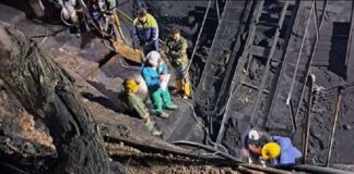 Tres muertos y al menos 4 mineros atrapados al colapsar minas en Colombia