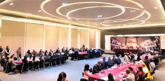 Escucharon atentos 80 protectores de periodistas el desmadre de leyes estatales .