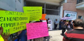 Protestan trabajadores de Sedatu por incumplimiento de condiciones generales de Trabajo