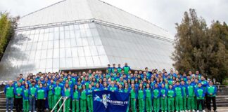 UV abanderó a estudiantes que acudirán a Universiada Regional .