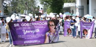 Enfermeras y personal de Salud marchan para exigir Seguridad y transparencia en caso del feminicidio de Yarazeth Zepeta