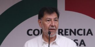 Fernández Noroña cuestiona la invitación a Zelensky a la cámara de diputados .