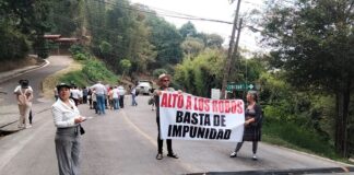Habitantes de Zoncuantla exigen a alcalde de Coatepec freno a la ola de asaltos.