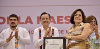 Sin definir gobierno de Veracruz anuncia cobertura del Seguro a docentes de mayor antigüedad .