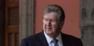 Larrea se desiste de comprar Banamex pues no invertirá 70 mdpp para que se lo quiten después