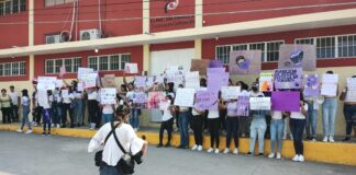Aby acusó ser víctima de maestro violador y se quita la vida. Hoy exigen justicia por ella #Tuzamapan