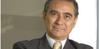 El nado sincronizado editorial .