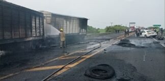 Por accidente de tráiler en carreteras de Veracruz #LibramientoCardel cerrado