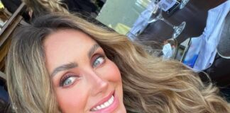 Anahí sufre accidente al perforarse uno de sus oídos que no le permite escuchar .