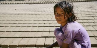 Normalización del trabajo infantil en México pone en riesgo a niñas, niños y adolescentes.