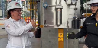 Rocío Nahle encamina a México hacia la soberanía energética, dice Gómez Cazarín .