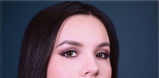 Sara Sosa rinde homenaje a su padre José José con “Pero Te Extraño” .