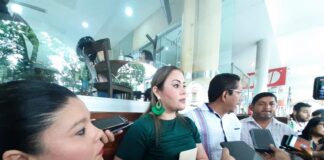 Síndica de Isla Veracruz denuncia amenazas del alcalde Gustavo Alfonso Torres .